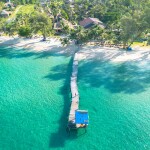 Seafar Resort (สีฟ้ารีสอร์ท) ห้อง  Beach Front Bungalow 2 ท่าน, ตราด