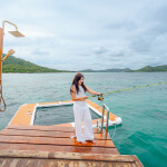 One Day Trip ล่องเรือไม้ Sea View ดำน้ำอ่าวแสมสาร เล่นน้ำ ทานอาหารซีฟู้ด ขึ้นเที่ยวบนเกาะ (เหมาลำ6-12ท่าน)