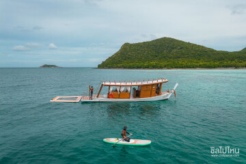 Samaesarn Bay Tour · Private Wooden Boat