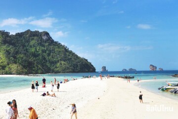 4 Islands Tour - Separated Sea · Join Speedboat · from Krabi