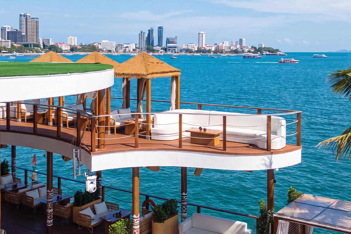 บัตรเข้าคลับ : Sina Beach Club Pattaya , พัทยา