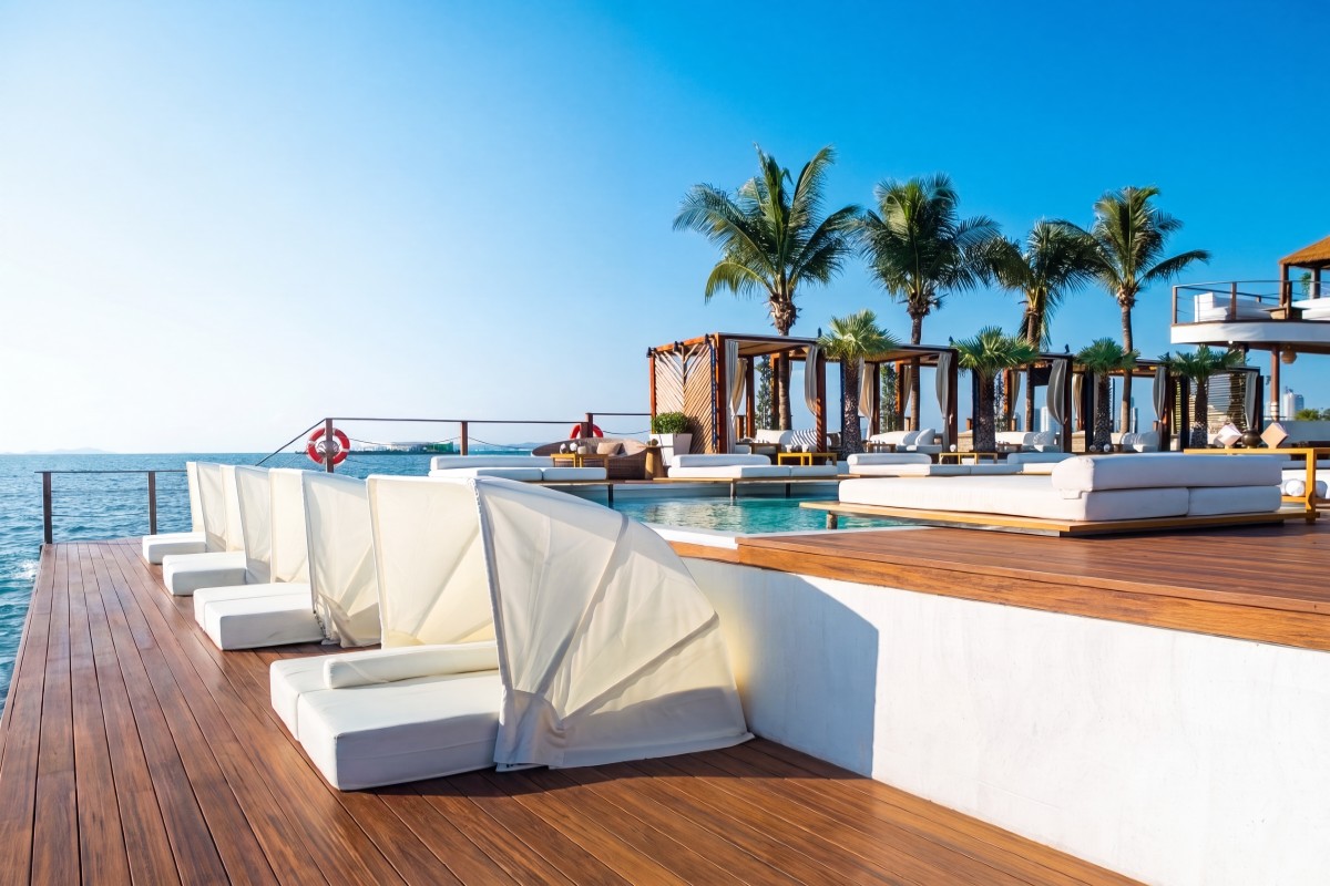 บัตรเข้าคลับ : Sina Beach Club Pattaya , พัทยา