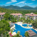 Springfield Village Golf & Spa (สปริงฟิลด์ วิลเลจ กอล์ฟ แอนด์ สปา) ห้อง Deluxe Jacuzzi Room  2 ท่าน, ชะอำ