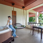 Springfield Village Golf & Spa (สปริงฟิลด์ วิลเลจ กอล์ฟ แอนด์ สปา) ห้อง Deluxe Jacuzzi Room  2 ท่าน, ชะอำ