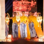 สุริยันจันทรา : แพ็คเกจจอยทริป ล่องเรือไม้โบราณ ดินเนอร์ชมการแสดงที่ร้านสุริยันจันทรา