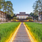 Tawa Ravadee Resort (ทวาราวดี รีสอร์ท ปราจีนบุรี) ห้อง Superior Room 2 ท่าน ปราจีนบุรี