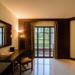 The Nouveau Chumphon Beach Resort & Golf ห้อง Superior Garden Side 2 ท่าน ชุมพร