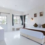 The Resort at Suanphueng (เดอะ รีสอร์ท แอท สวนผึ้ง) ห้อง Villa Maroom 2 ท่าน, สวนผึ้ง