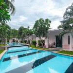 The Sea-Cret Garden Hua hin (เดอะ ซีเคร็ท การ์เดน หัวหิน) ห้อง Deluxe pool access 2 ท่าน ,หัวหิน