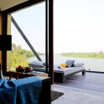 The Xcape River Kwai (ดิ เอ๊กซ์สเคป ริเวอร์แคว) ห้อง Luxe Cabin 2 ท่าน กาญจนบุรี