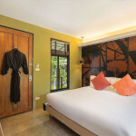 U Inchantree Kanchanaburi (ยู อินจันทรี กาญจนบุรี) ห้อง Superior Balcony Garden View Room 2 ท่าน, กาญจนบุรี