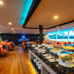 ลอยกระทง : Unicorn Cruise : บุฟเฟ่ต์ดินเนอร์บนเรือหรูล่องแม่น้ำเจ้าพระยา