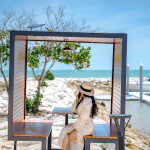 Worita Cove Hotel (โรงแรม วรริตา โคฟ) ห้อง Superior Seaview 2 ท่าน พัทยา