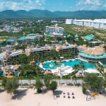 Springfield at Sea Resort and Spa (สปริงส์ฟิลด์ แอทซี รีสอร์ท แอนด์ สปา ) ห้อง Deluxe 2 ท่าน, หัวหิน