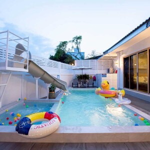 พูลวิลล่าระยอง : Apple Club Pool Villa Rayong เริ่ม 9 ท่าน