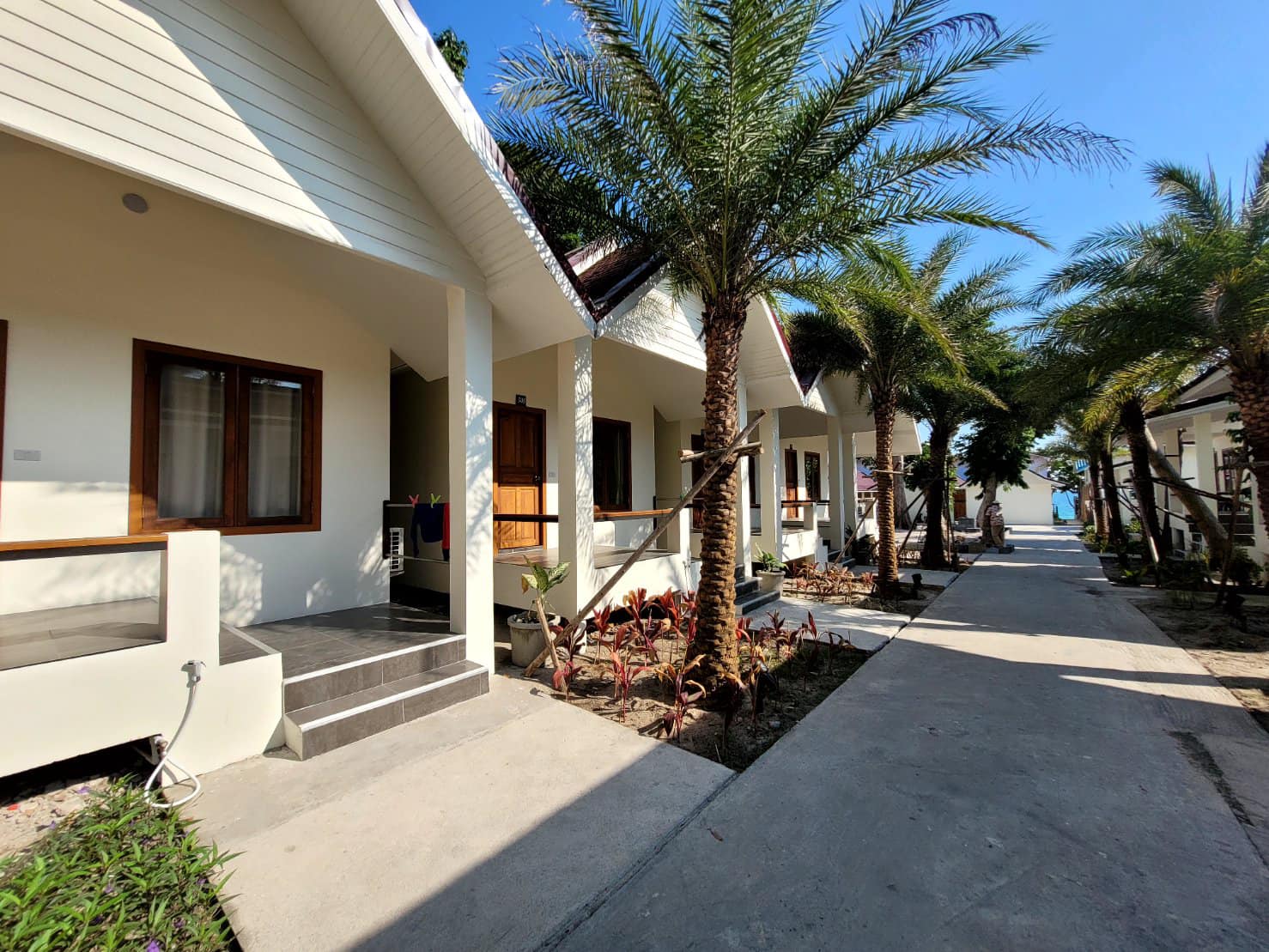 Diamond Beach Resort (ไดมอนด์ บีช รีสอร์ท) : ห้อง Standard Bungalow 2 ท่าน, เกาะเสม็ด