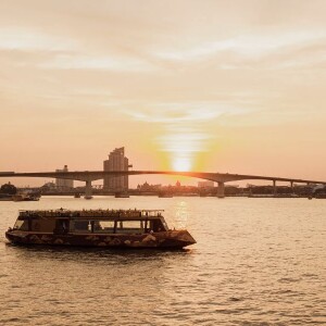 บัตรล่องเรือดินเนอร์ โอคุระ ครูซ · เอเชียทีค กรุงเทพฯ