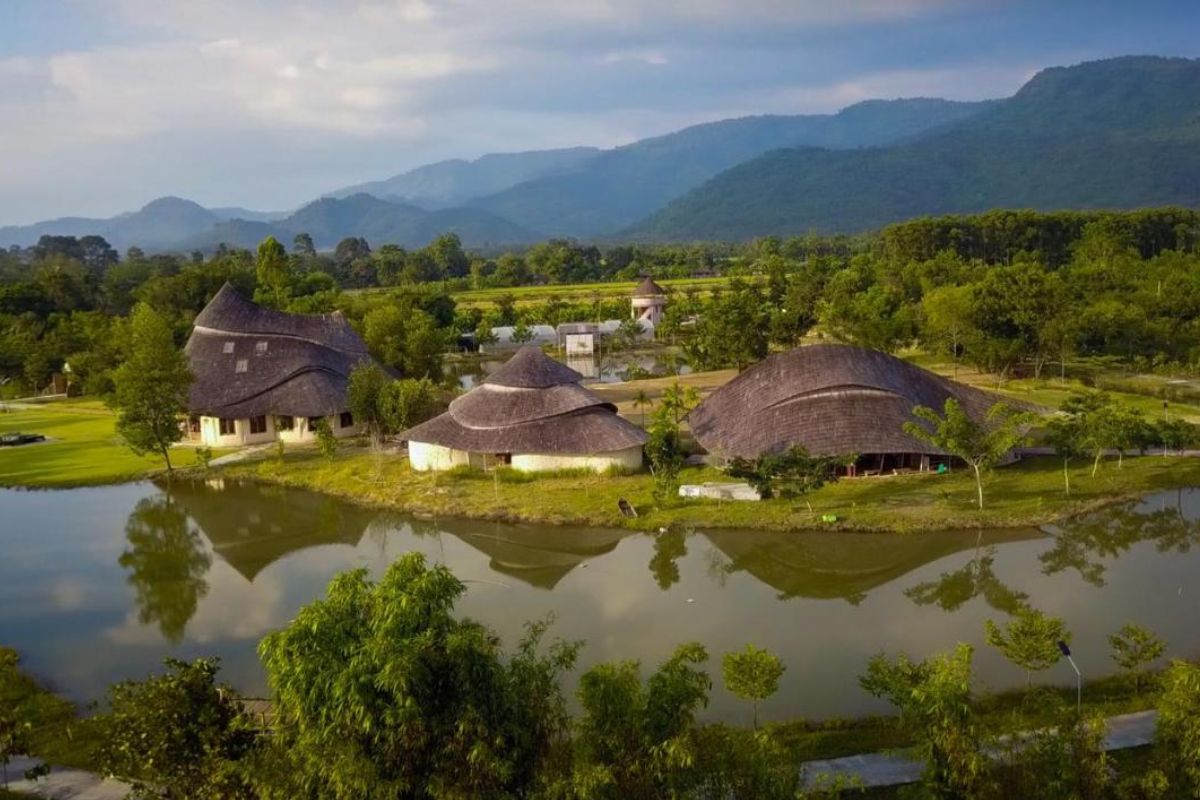 Eco Eyes Village ที่พักสวยนครนายก