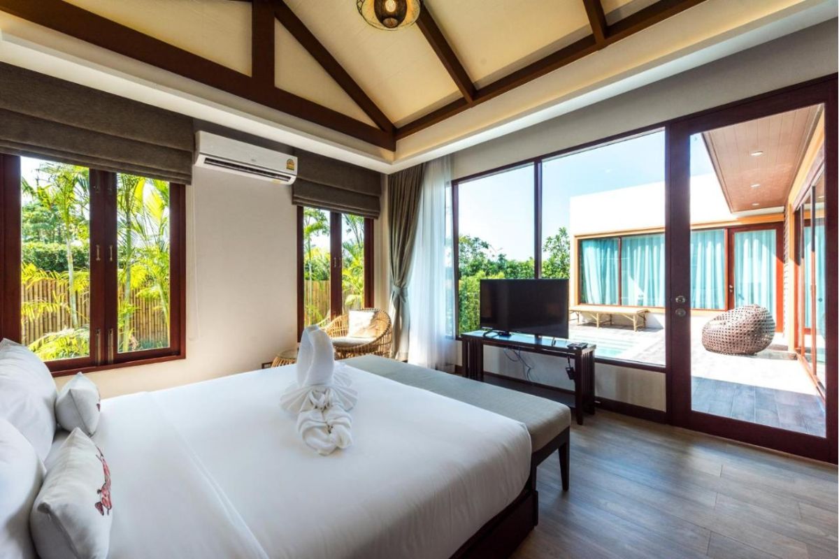Triple Tree Beach Resort villa ที่พักติดทะเลชะอำเพชรบุรี
