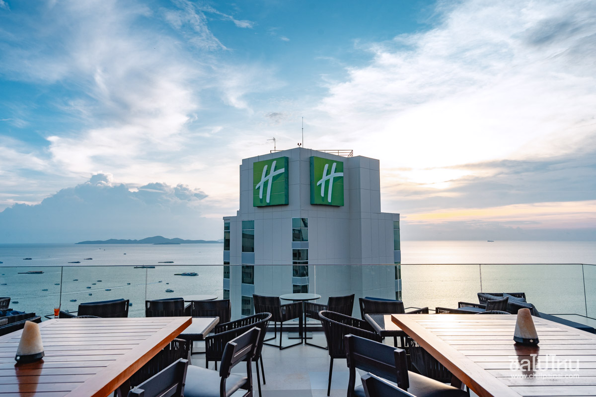 Holiday_Inn_Pattaya_46