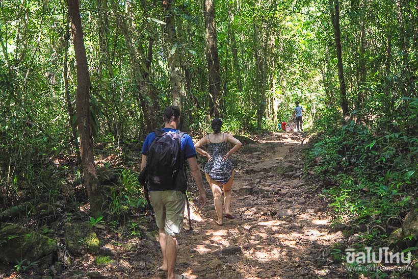 10 ที่เที่ยวเกาะกูด ตราด ปักหมุดหาดสวยน่าเช็คอิน อัปเดตใหม่ปี 2568