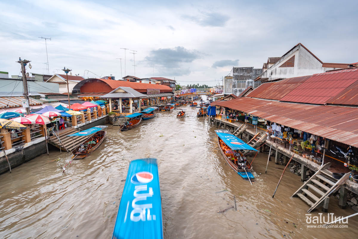 ทริปพาแม่เที่ยวอัมพวา 2 วัน 1 คืน ไหว้พระทำบุญ เดินตลาด ช้อปของฝากที่ดอนหอยหลอด