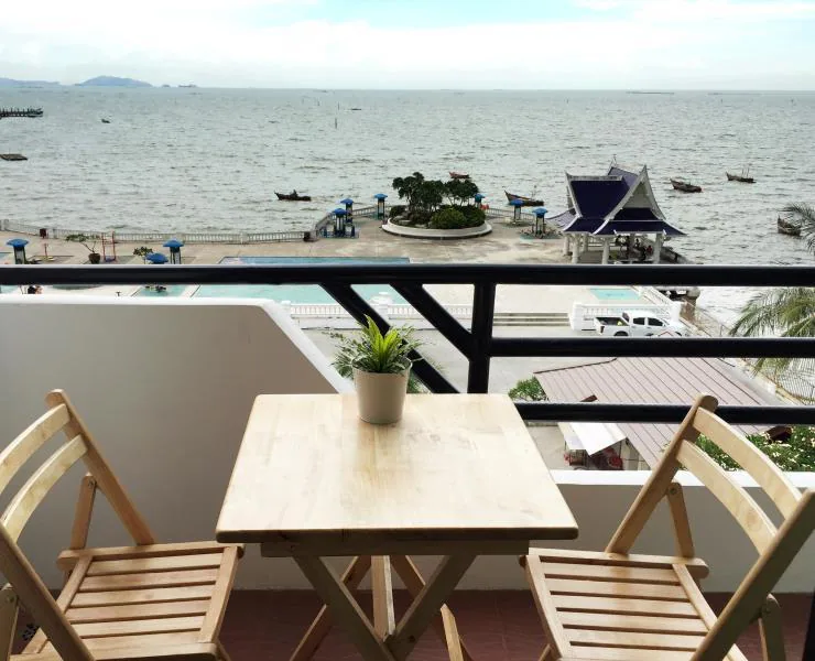 10 ที่พักหาดวอนนภา บางแสน ชลบุรี ใกล้ชายหาด เดินทางง่าย อัปเดตใหม่ 2568