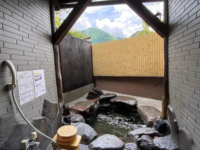 20 ที่พักพร้อมออนเซ็น เมืองยูฟูอิน ประเทศญี่ปุ่น  อัปเดตปี 2568