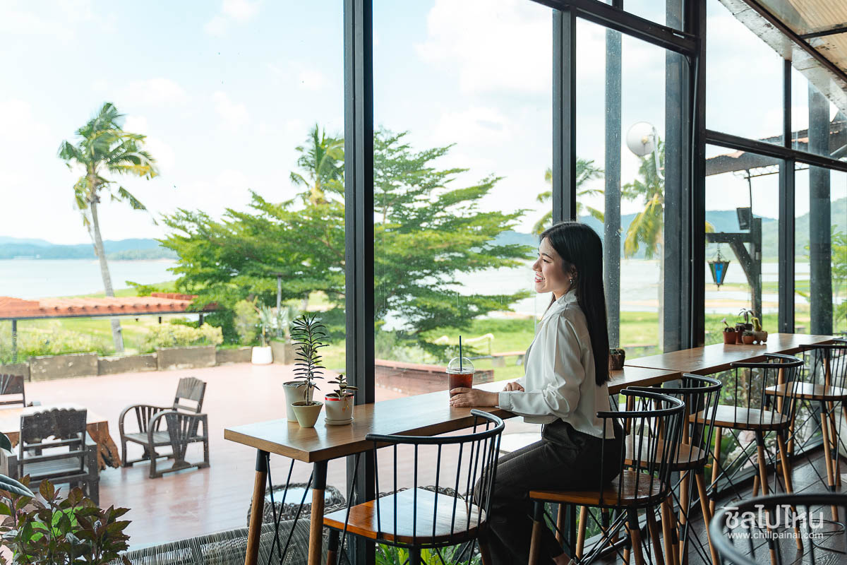 HIDDEN_VIBES_CAFE_4