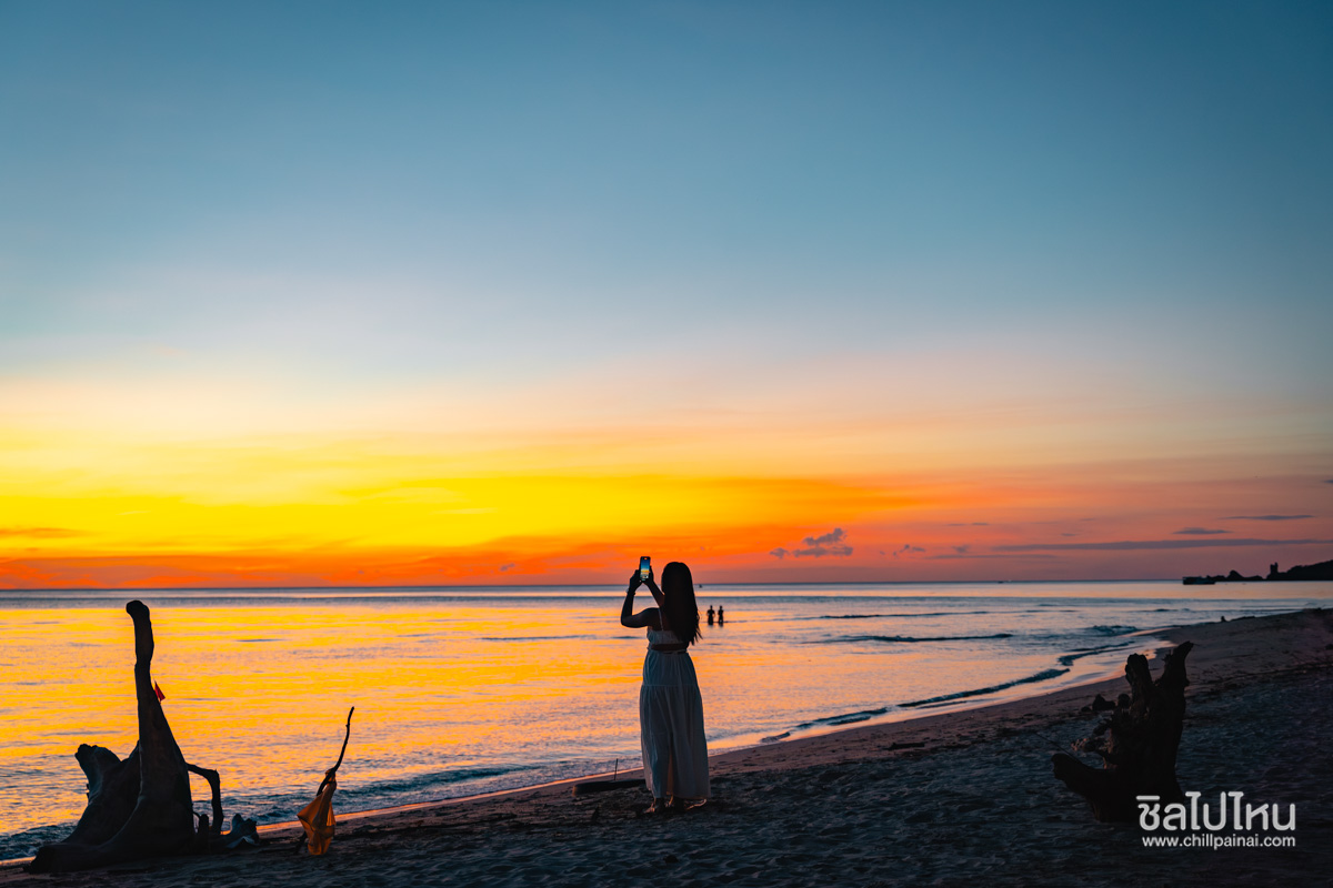 รีวิว แพ็คเกจเกาะช้าง 3 วัน 2 คืน พักที่ AANA Villas Koh Chang + อาหาร 4 มื้อ + ทัวร์ดำน้ำ 4 เกาะ + พายคายัค และล่องเรือชมหิ่งห้อย เริ่มต้นคนละ 2,690 บาท/ท่าน