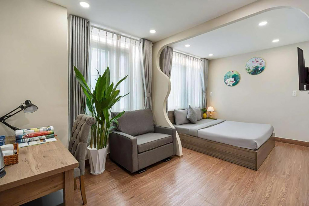 20 ที่พักโฮจิมินห์ ตั้งอยู่ใจกลางเมืองโฮจิมินห์ ใกล้สถานที่ท่องเที่ยวและแหล่งชอปปิง ราคาประหยัด