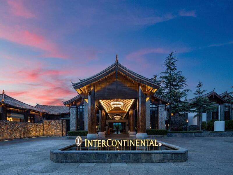 10 ที่พักเมืองลี่เจียง ประเทศจีน ชมเสน่ห์วัฒนธรรมจีนโบราณ ที่เมืองเวนิสตะวันออก อัปเดตปี 2568