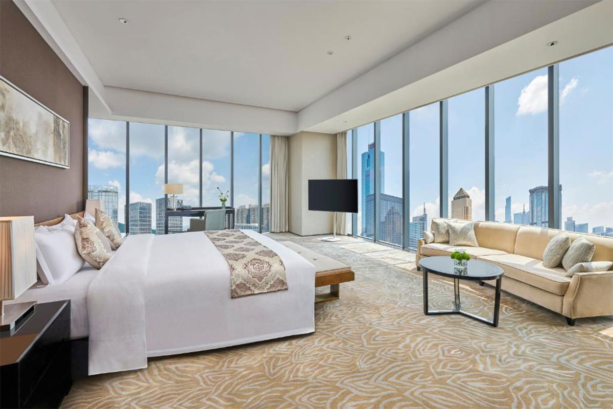 Hilton-1