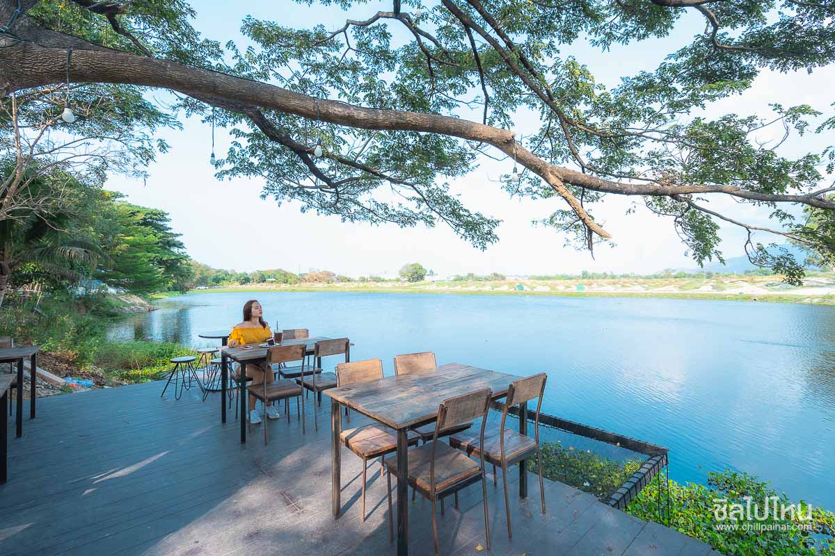 20 คาเฟ่บางแสน ชลบุรี ร้านน่านั่ง ถ่ายรูปสวย ทานขนมและเครื่องดื่มอร่อย อัปเดตใหม่ 2568