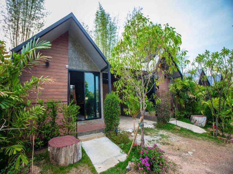 20 ที่พักพะเยาใกล้กว๊านพะเยา ห้องพักกว้าง เดินทางสะดวก ราคาสบายกระเป๋า  อัปเดตปี 2568