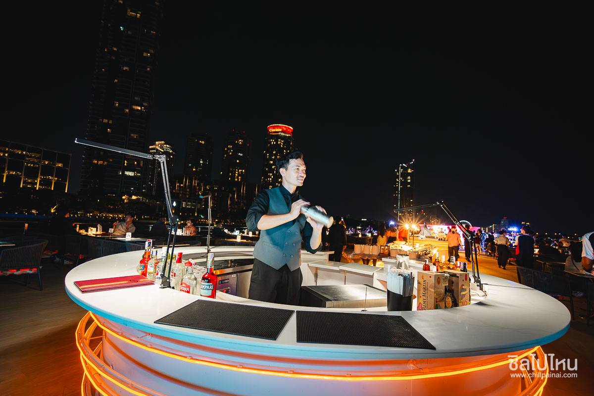 รีวิวบุฟเฟ่ต์เรือสวัสดี เจ้าพระยา (Sawasdee Chaophraya Cruise) เรือสุดหรูใหม่ล่าสุดพร้อมลิฟต์สำหรับผู้ใช้วีลแชร์ คนละ 1,150 บาท