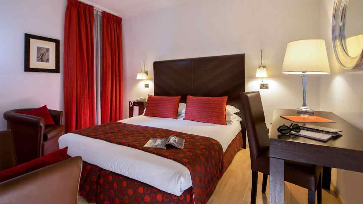 Ariston-Hotel1