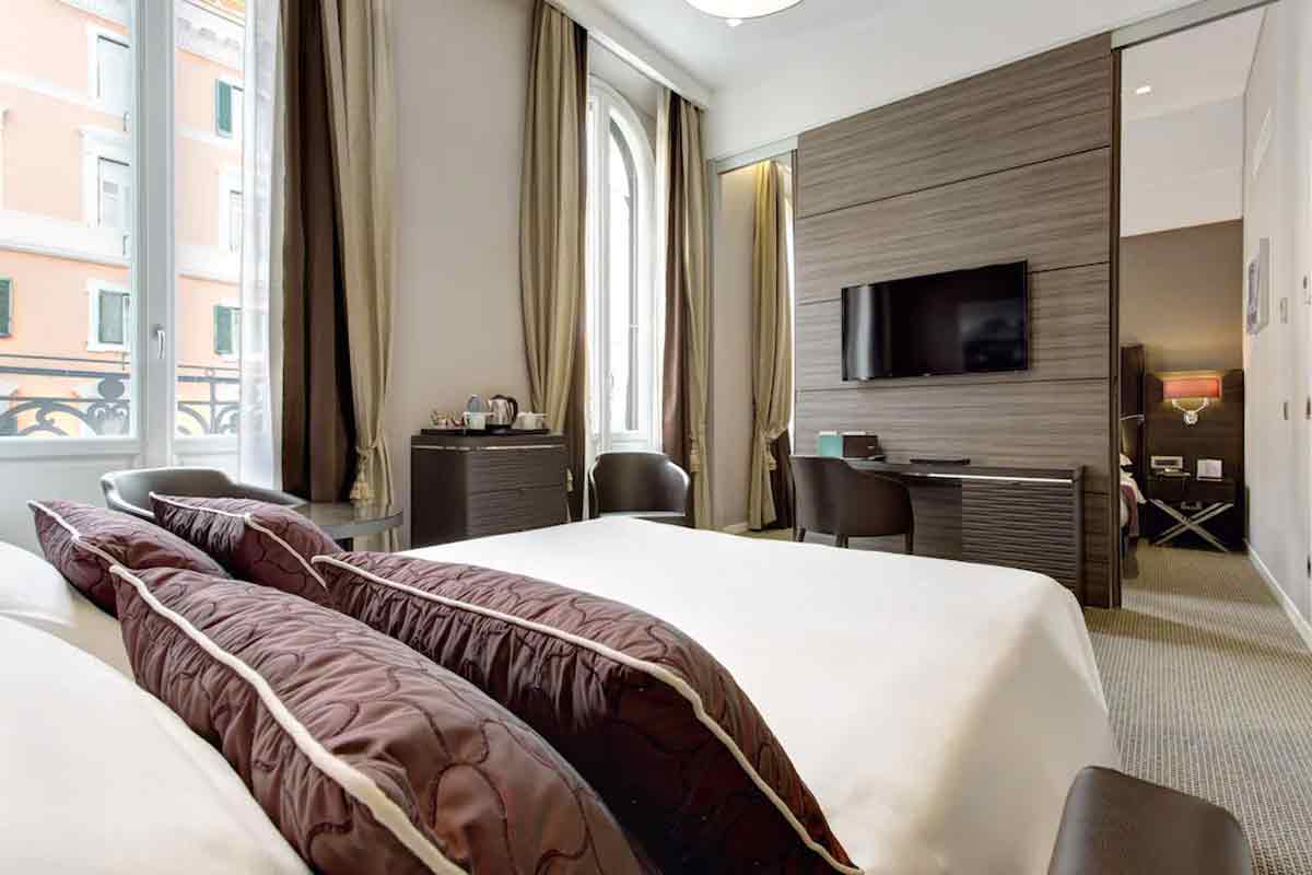 Hotel-Artemide1