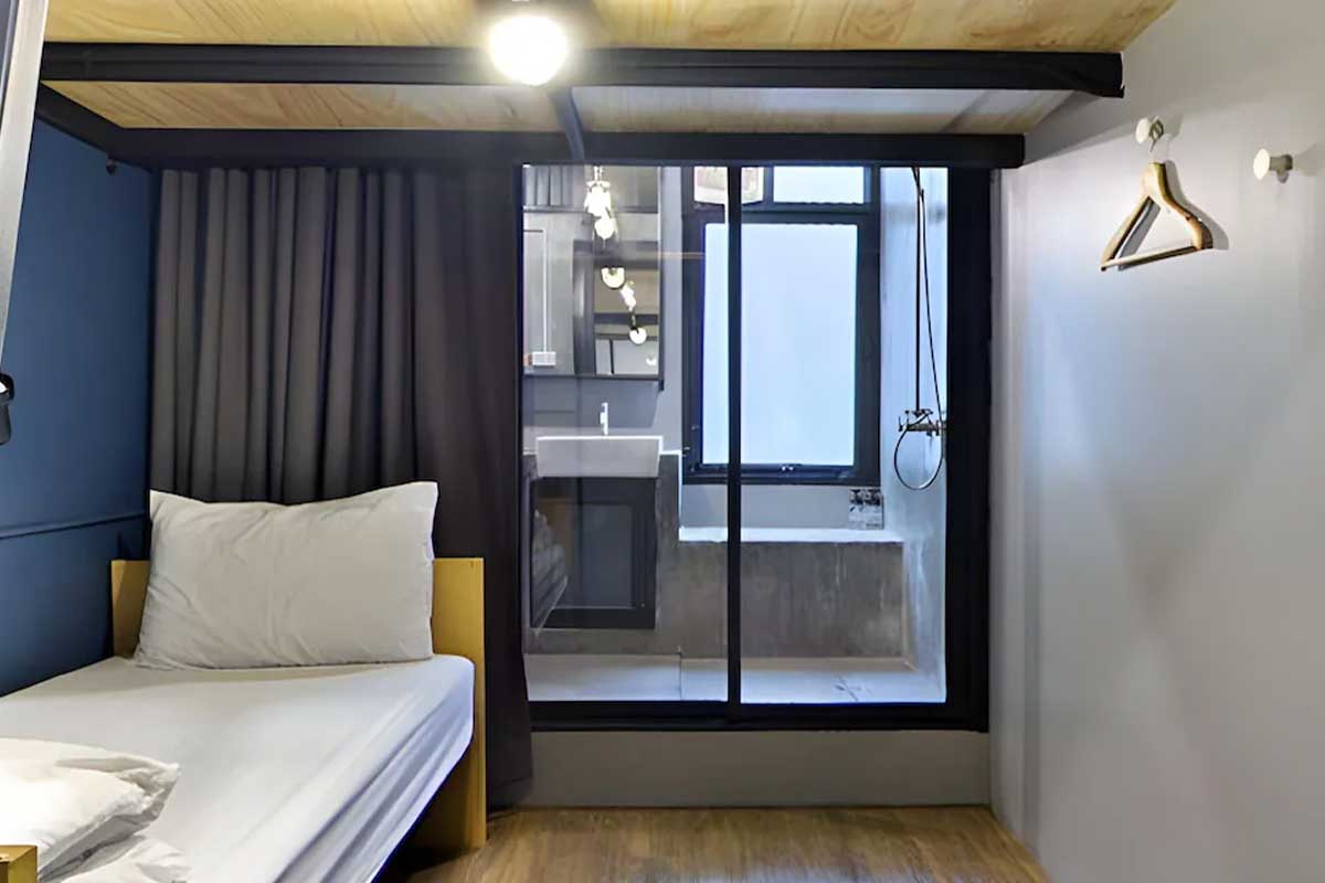 Silom-SPACE-Hostel-01