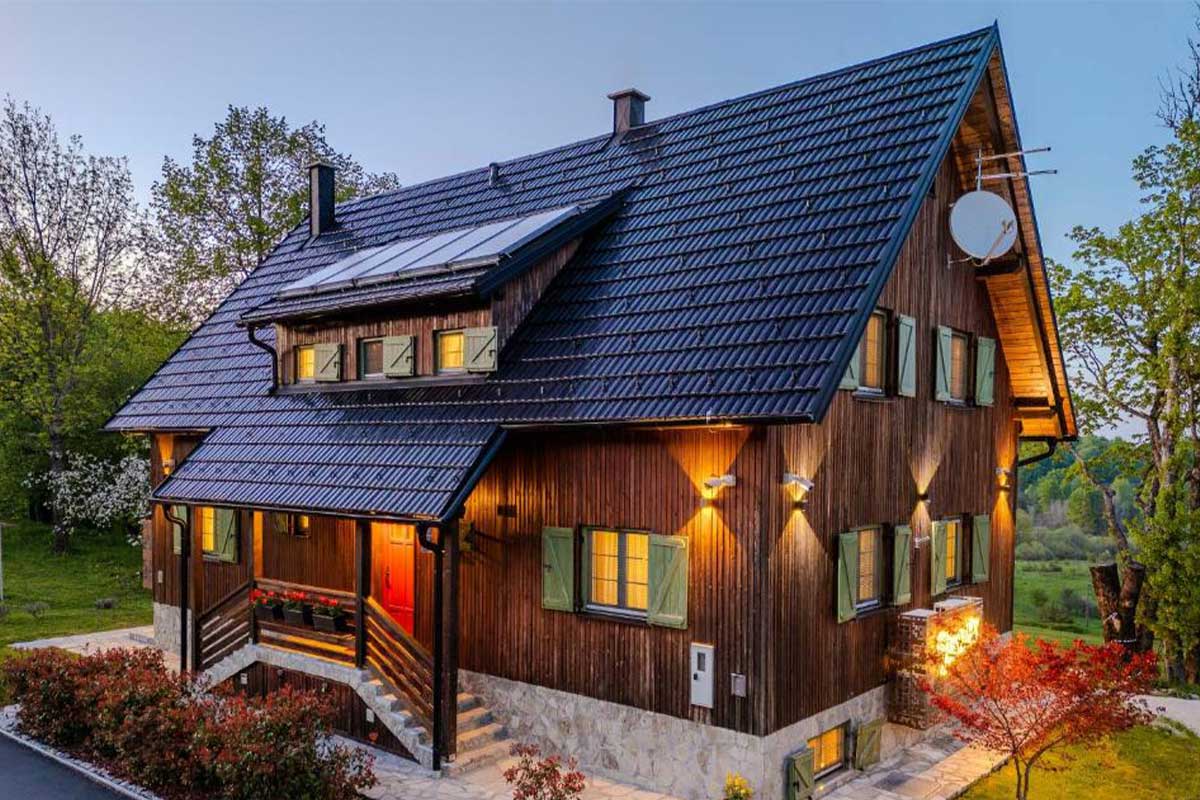 Tesla's-Gastro-House-Plitvice-01