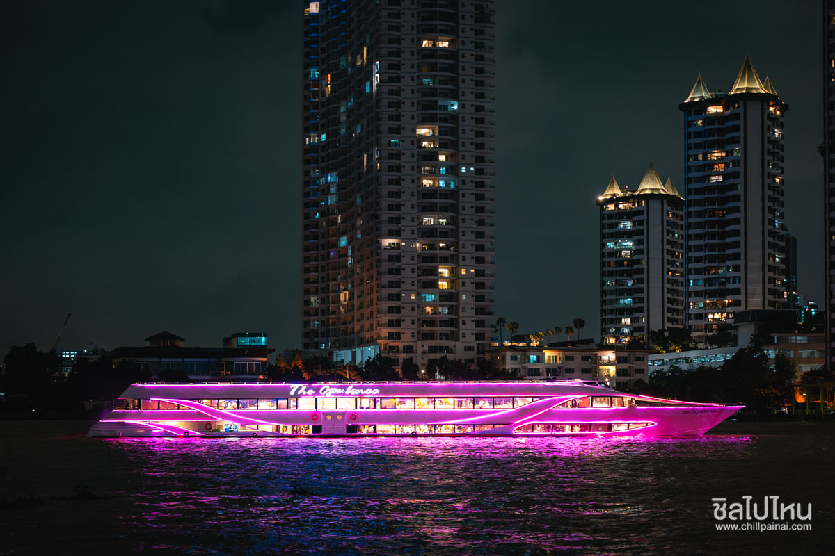white-orchid-river-cruise-dinner-15