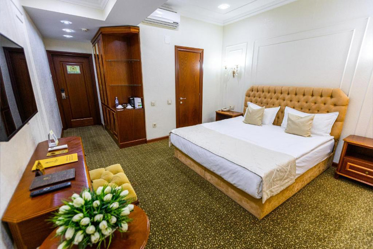 Plaza Hotel Almaty_2