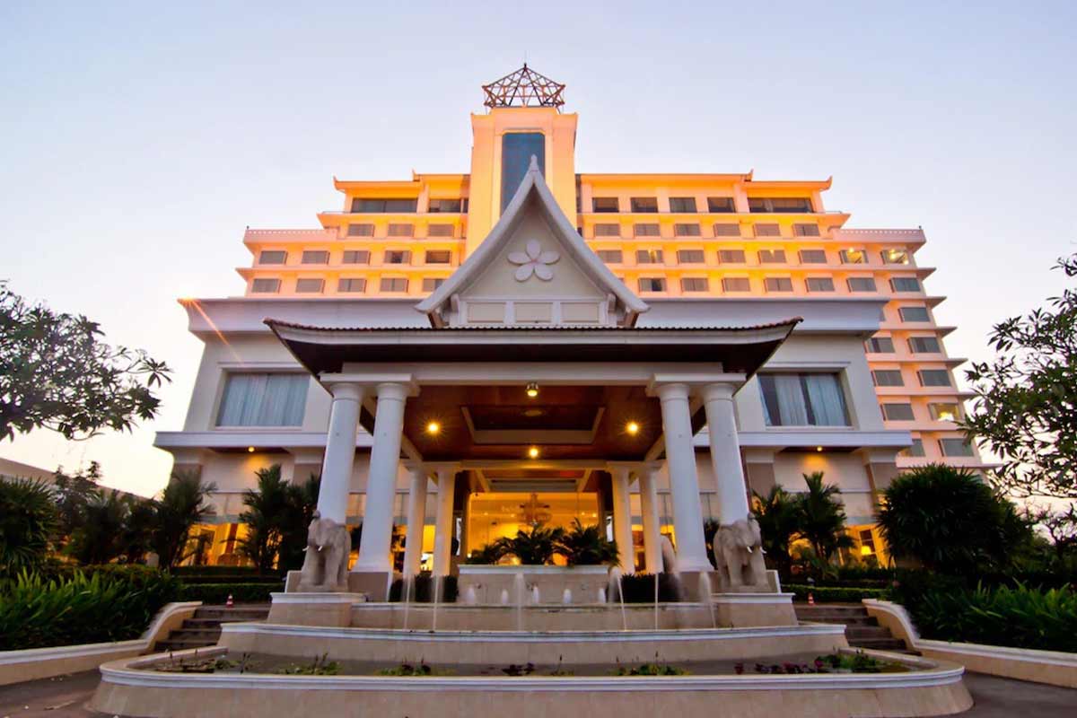 Champasak-Grand-Hotel-2