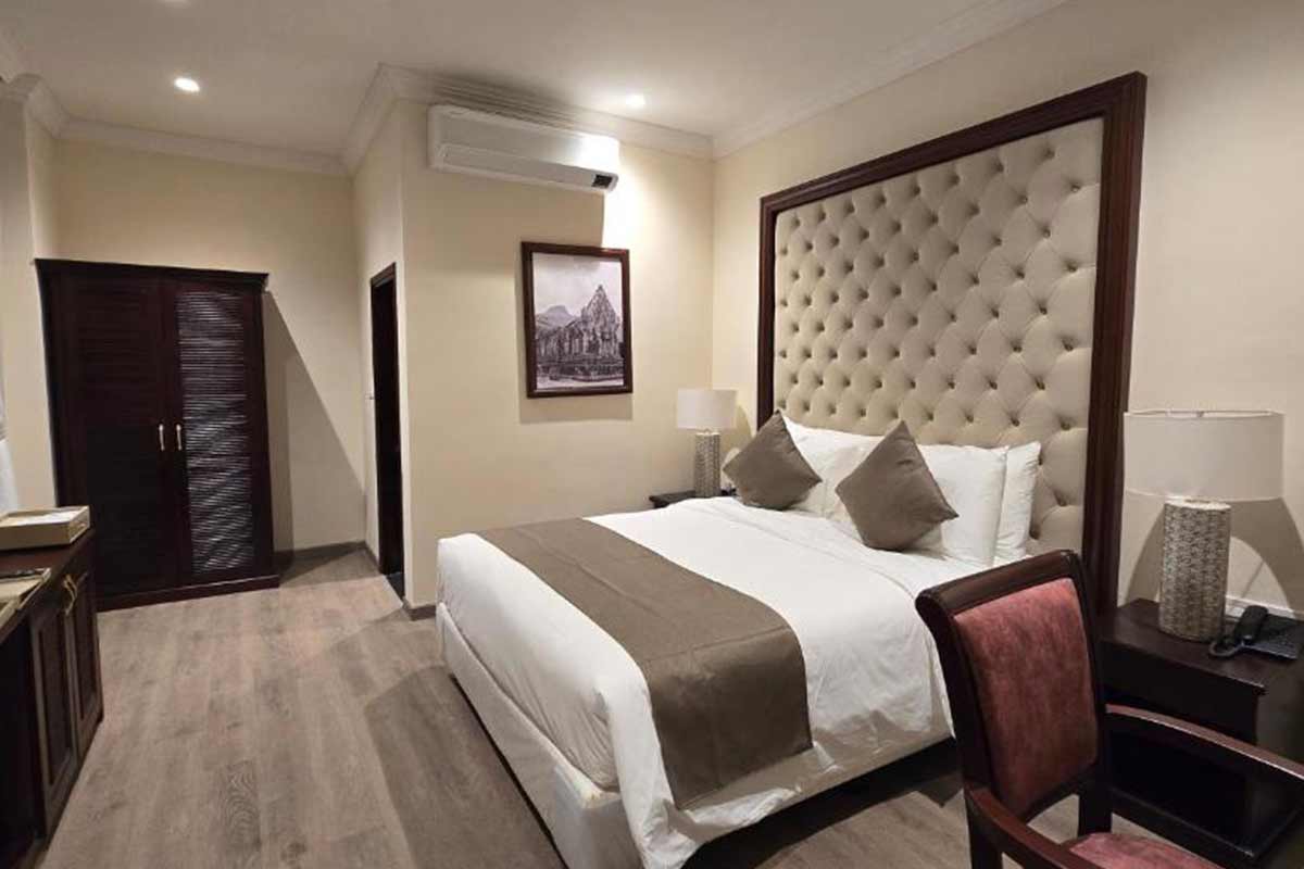 Champa-Palace-Hotel-01