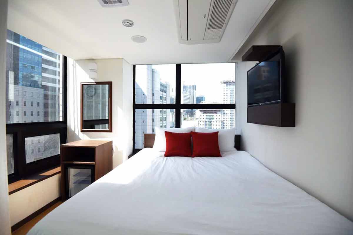 57 Myeongdong Hostel1