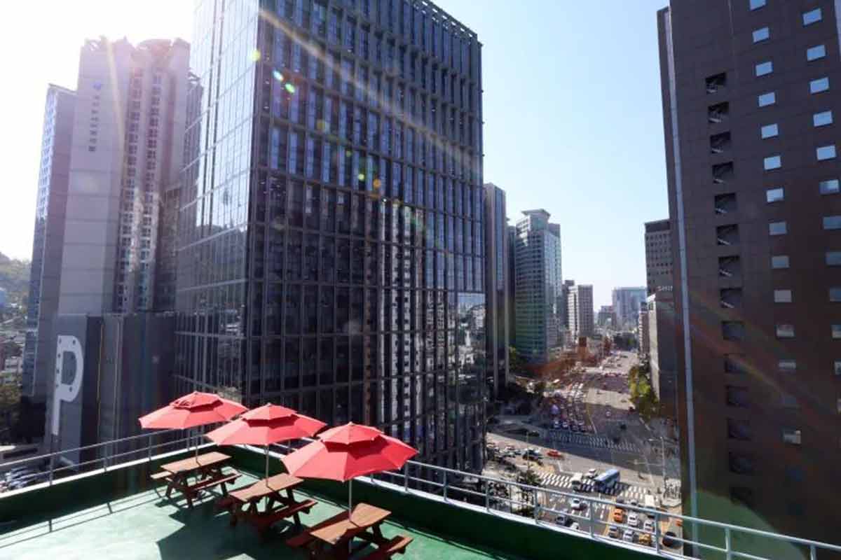 57 Myeongdong Hostel2