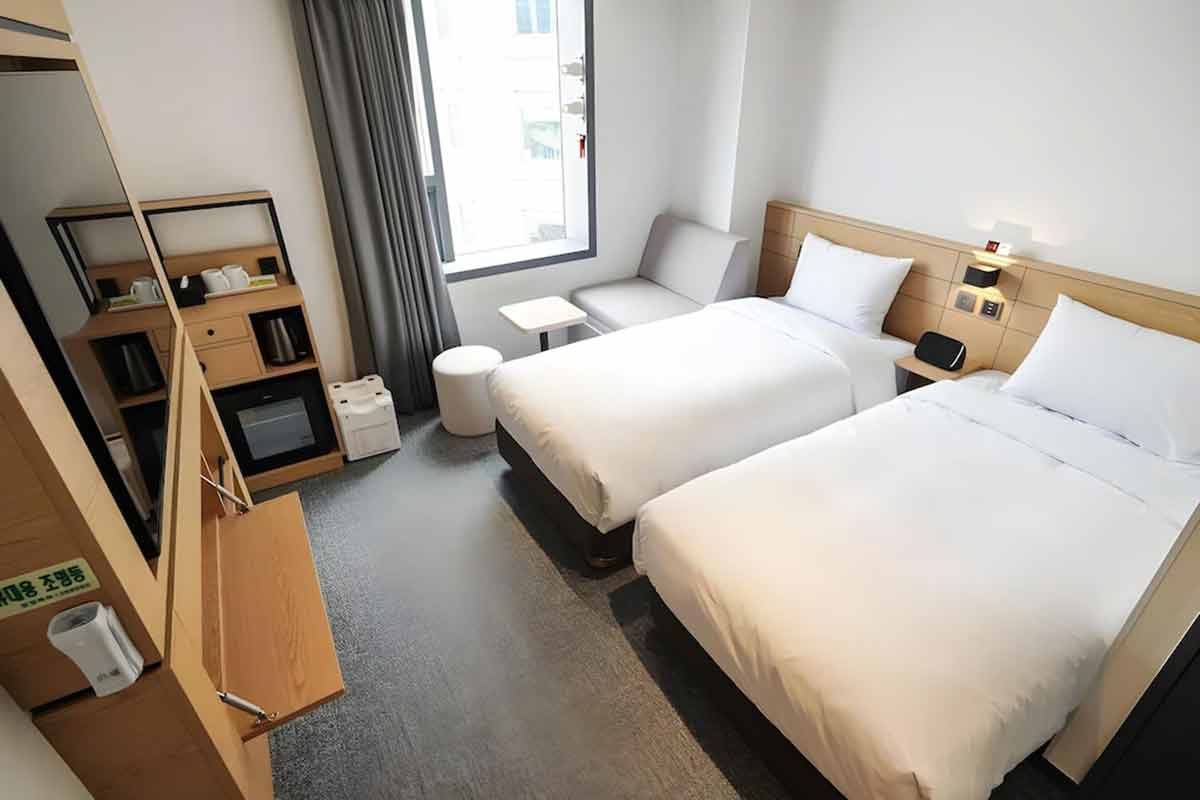 Henn-na Hotel Seoul Myeongdong1