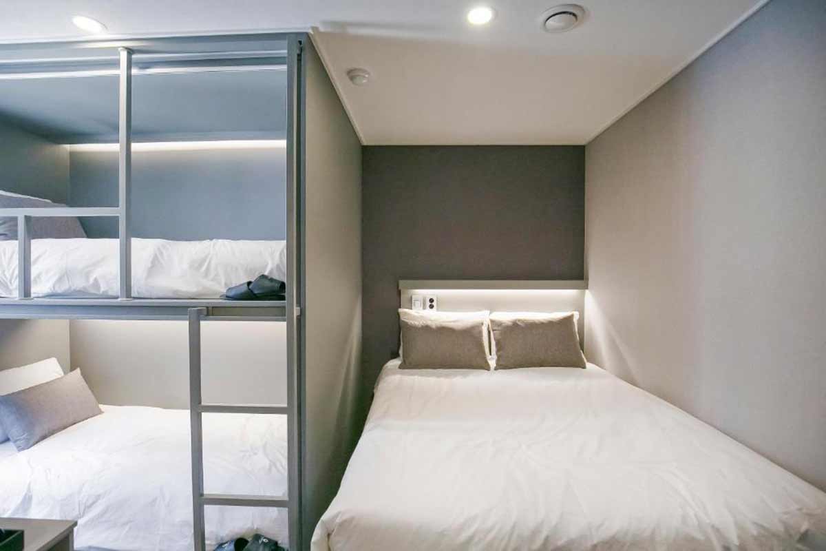 Philstay-Myeongdong-Station1