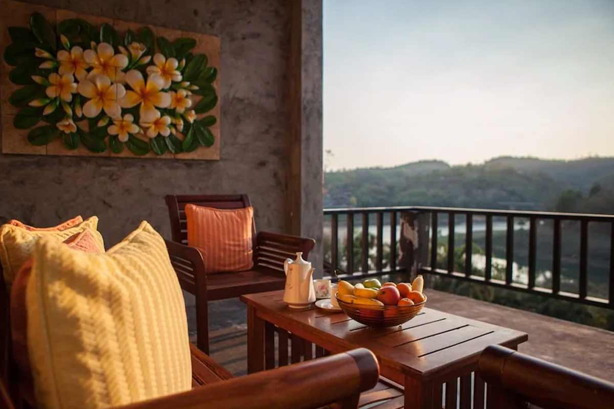 Love-Bridge-House-Resort-02