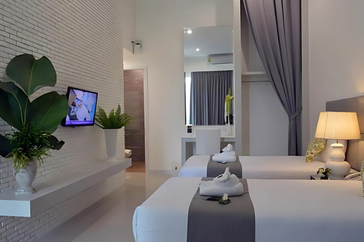 8.รอยัล-ฮิลล์-กอล์ฟ-รีสอร์ต-แอนด์-สปา-(Royal-Hills-Golf-Resort-and-Spa)